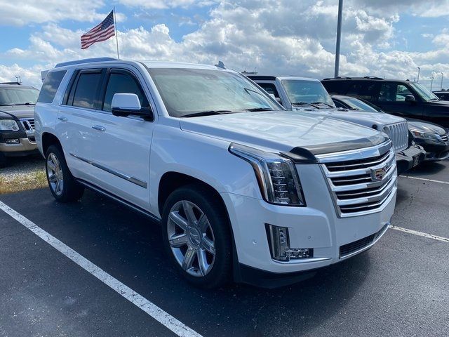 2017 Cadillac Escalade Platinum