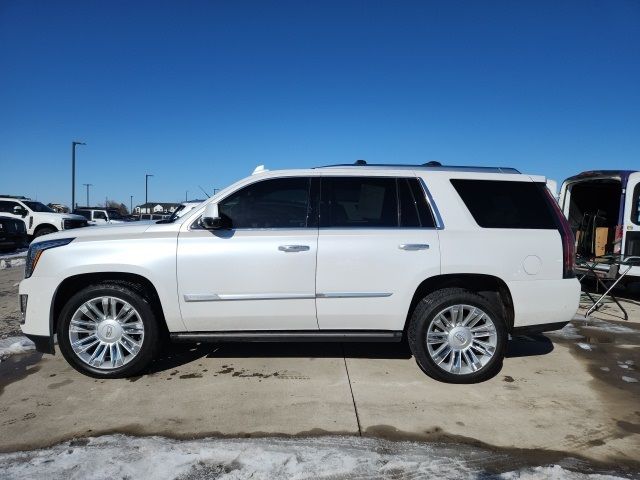 2017 Cadillac Escalade Platinum