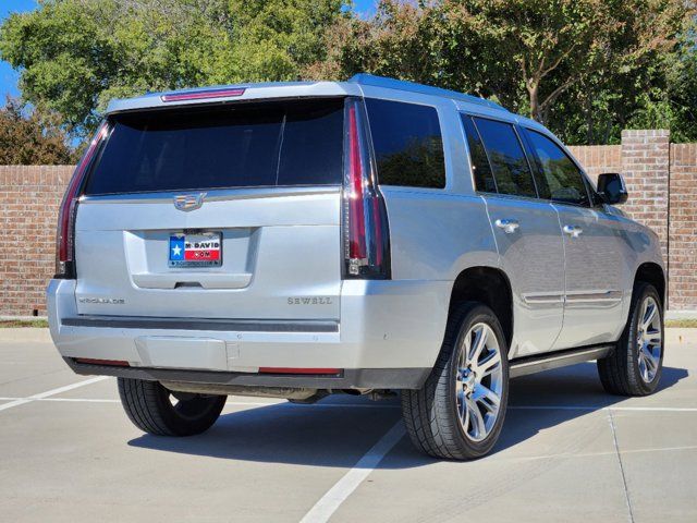 2017 Cadillac Escalade Premium Luxury