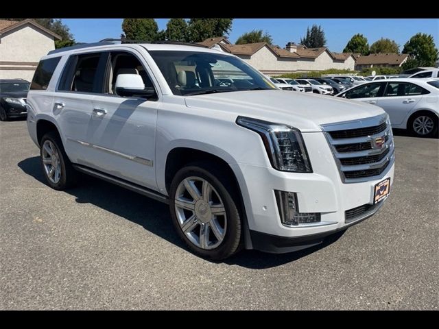 2017 Cadillac Escalade Premium Luxury