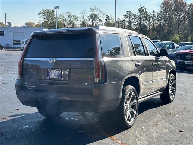 2017 Cadillac Escalade Premium Luxury