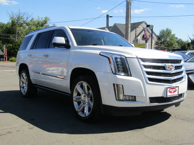 2017 Cadillac Escalade Premium Luxury