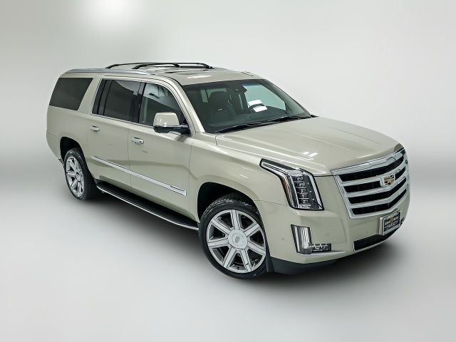 2017 Cadillac Escalade ESV Luxury