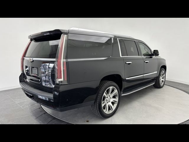 2017 Cadillac Escalade ESV Luxury