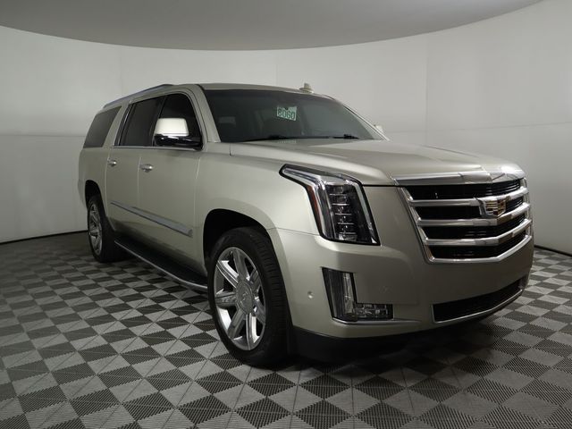 2017 Cadillac Escalade ESV Luxury