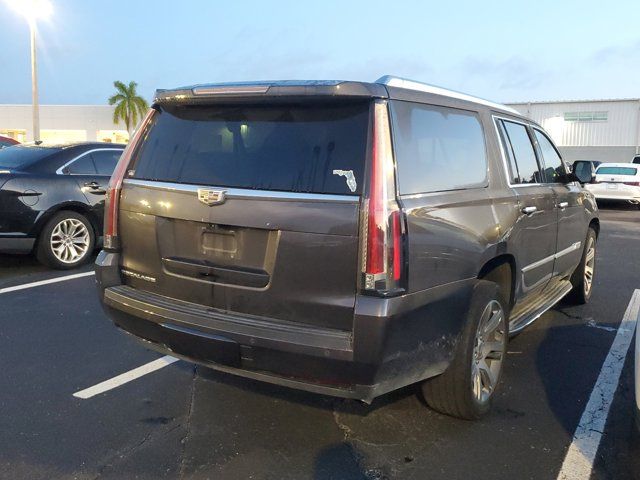 2017 Cadillac Escalade ESV Luxury