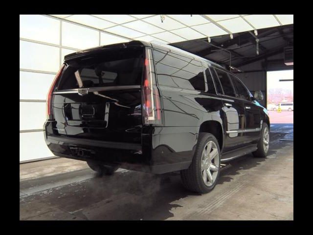 2017 Cadillac Escalade ESV Luxury