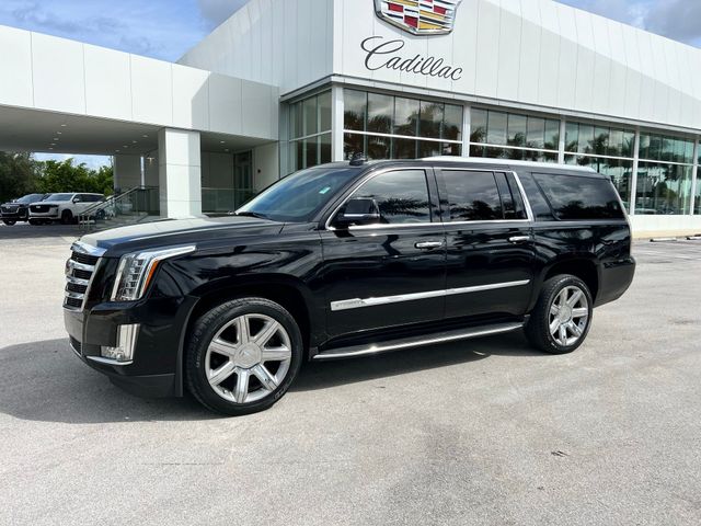 2017 Cadillac Escalade ESV Luxury