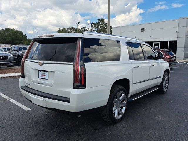 2017 Cadillac Escalade ESV Luxury