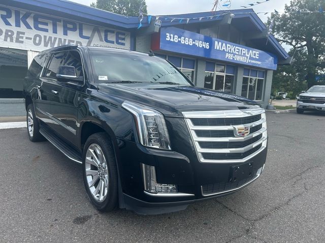 2017 Cadillac Escalade ESV Luxury