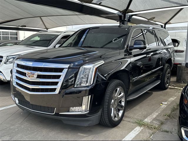 2017 Cadillac Escalade ESV Luxury