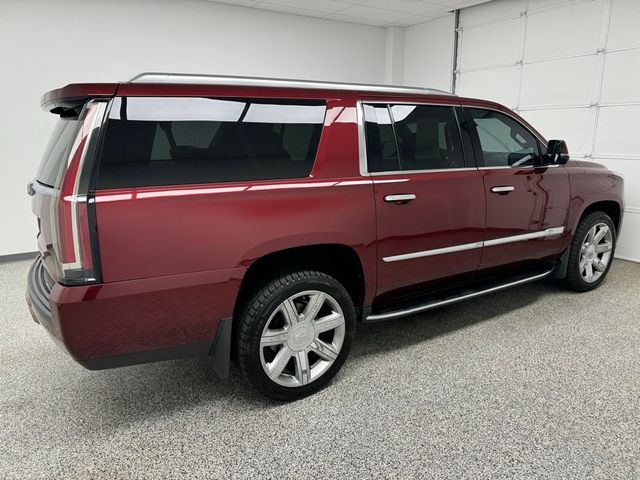 2017 Cadillac Escalade ESV Luxury