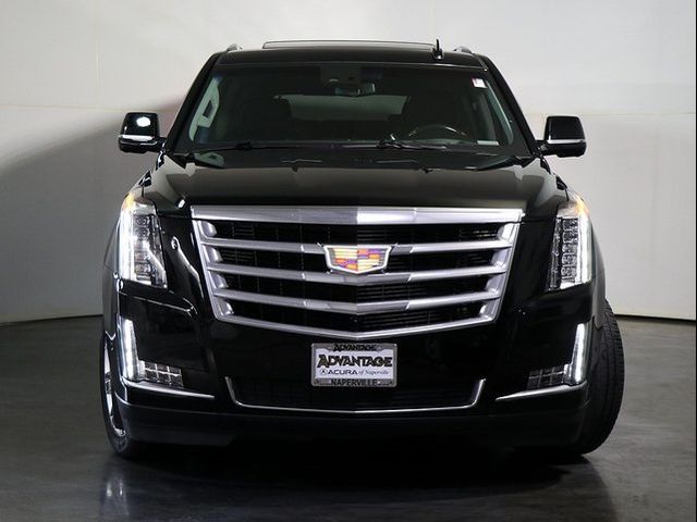 2017 Cadillac Escalade ESV Luxury