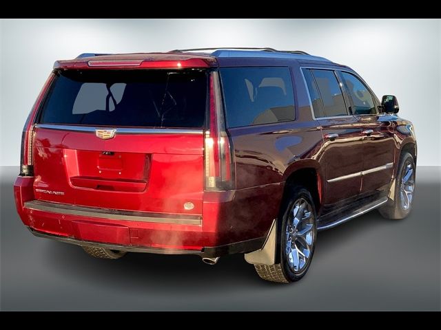 2017 Cadillac Escalade ESV Luxury