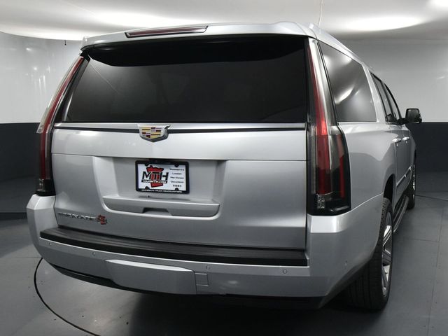 2017 Cadillac Escalade ESV Luxury