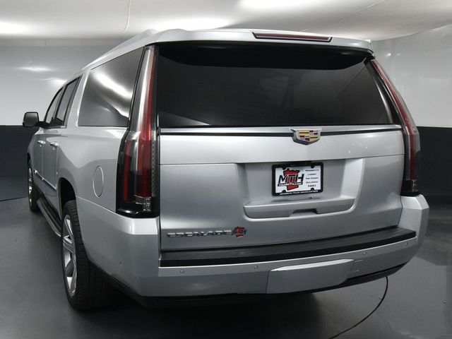 2017 Cadillac Escalade ESV Luxury