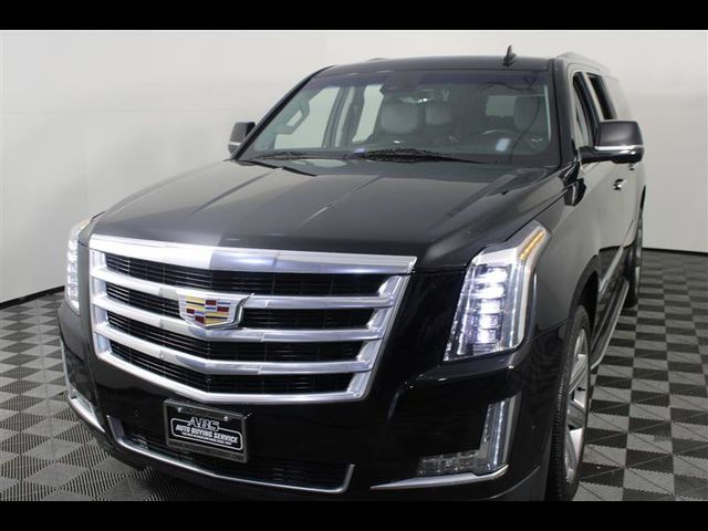 2017 Cadillac Escalade ESV Luxury