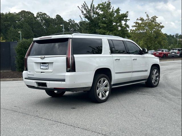 2017 Cadillac Escalade ESV Luxury