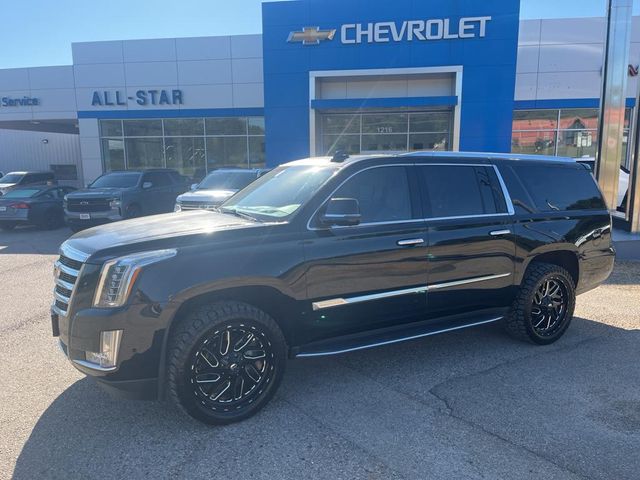 2017 Cadillac Escalade ESV Luxury