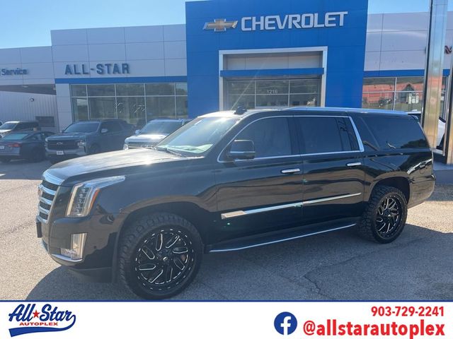 2017 Cadillac Escalade ESV Luxury