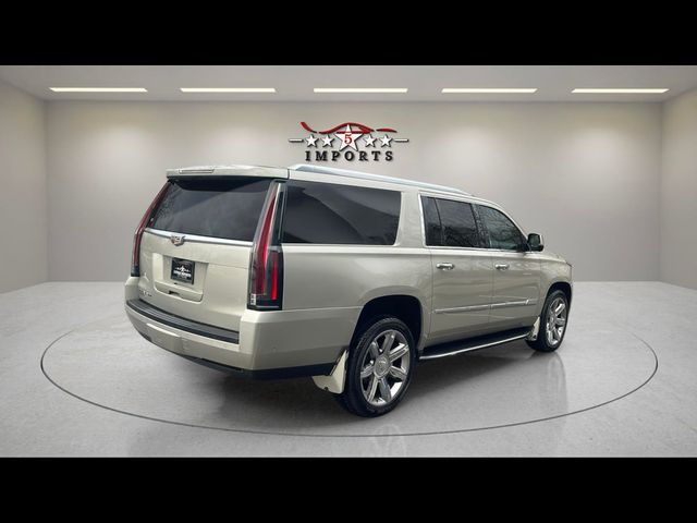 2017 Cadillac Escalade ESV Luxury