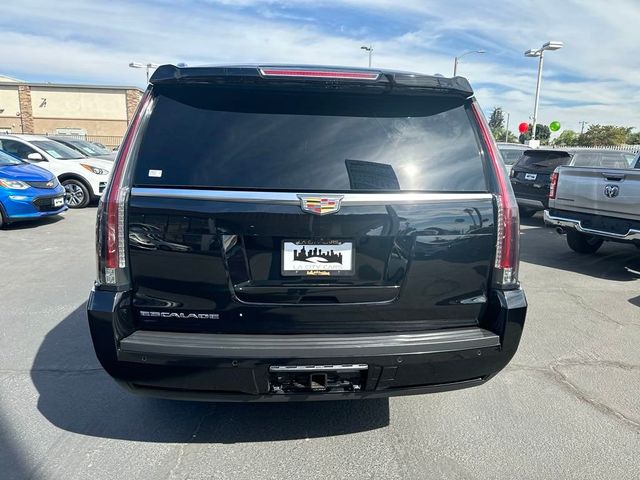 2017 Cadillac Escalade ESV Luxury