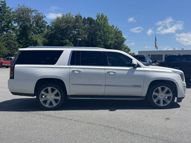 2017 Cadillac Escalade ESV Luxury