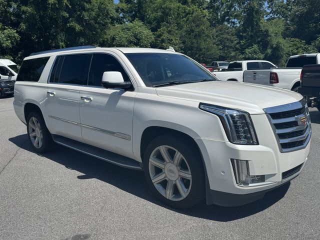 2017 Cadillac Escalade ESV Luxury