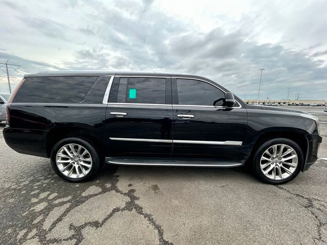 2017 Cadillac Escalade ESV Luxury