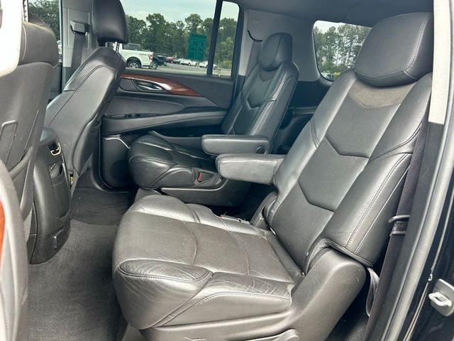 2017 Cadillac Escalade ESV Luxury