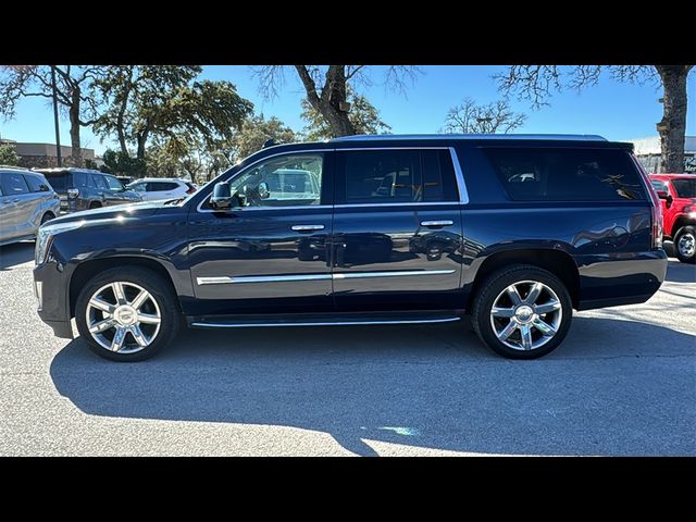 2017 Cadillac Escalade ESV Luxury