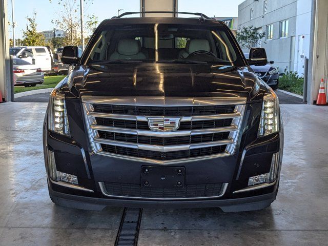 2017 Cadillac Escalade ESV Luxury