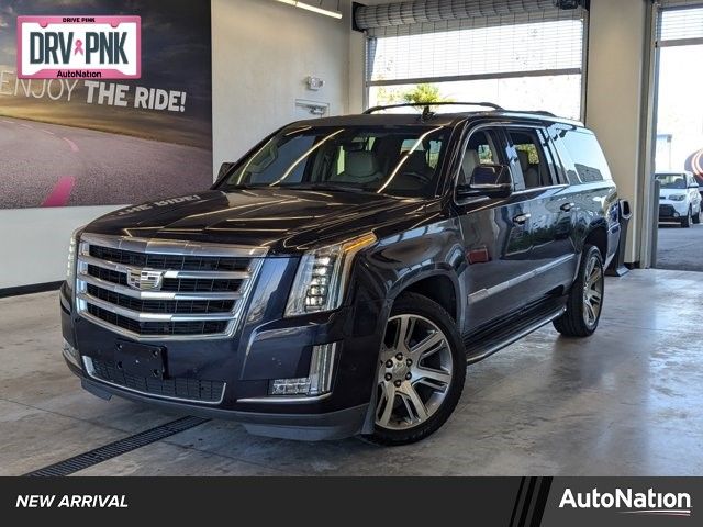 2017 Cadillac Escalade ESV Luxury