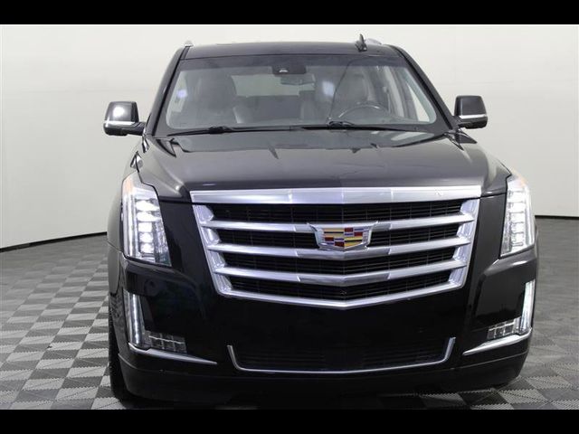 2017 Cadillac Escalade ESV Luxury