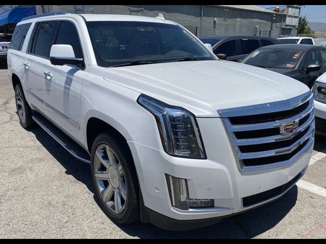 2017 Cadillac Escalade ESV Luxury