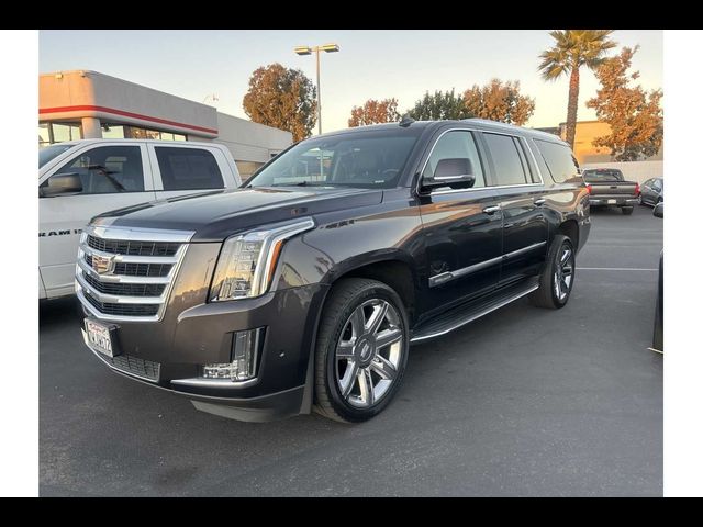 2017 Cadillac Escalade ESV Luxury