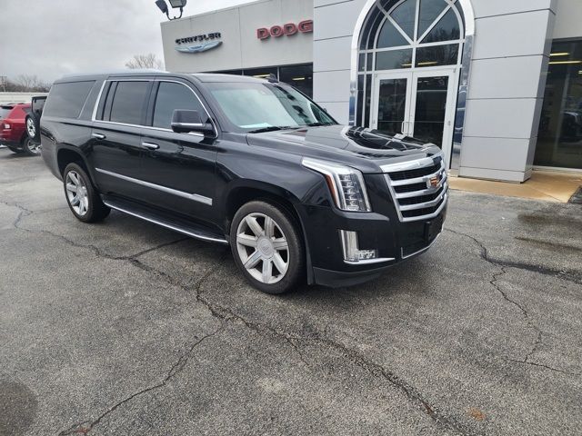 2017 Cadillac Escalade ESV Luxury