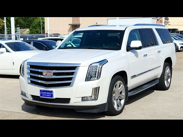 2017 Cadillac Escalade ESV Luxury