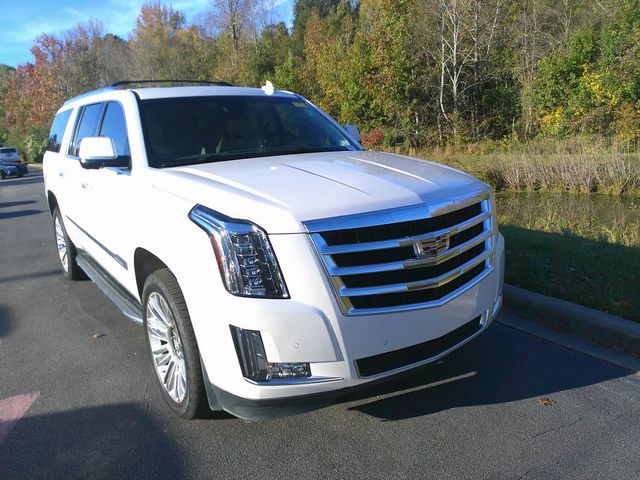 2017 Cadillac Escalade ESV Luxury