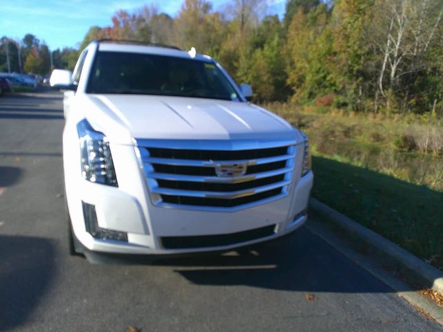 2017 Cadillac Escalade ESV Luxury