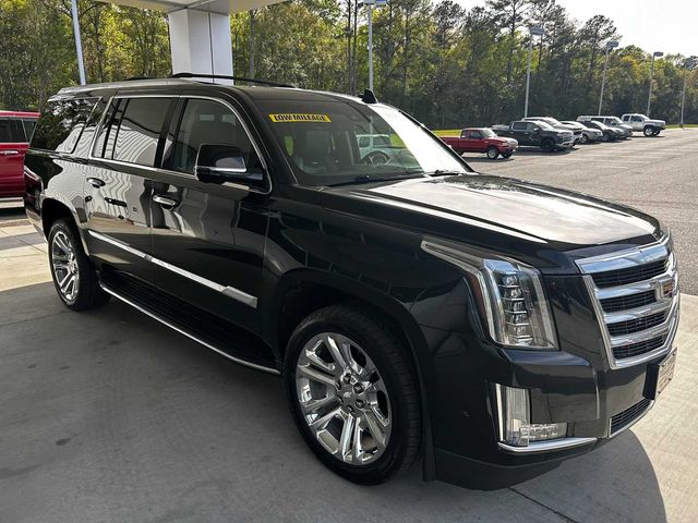 2017 Cadillac Escalade ESV Luxury