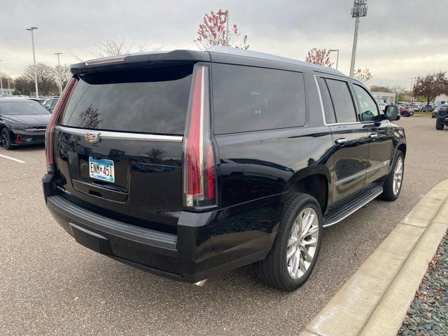 2017 Cadillac Escalade ESV Luxury