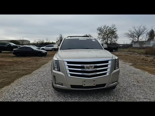 2017 Cadillac Escalade ESV Luxury