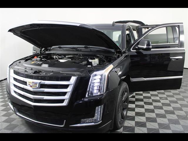2017 Cadillac Escalade ESV Luxury
