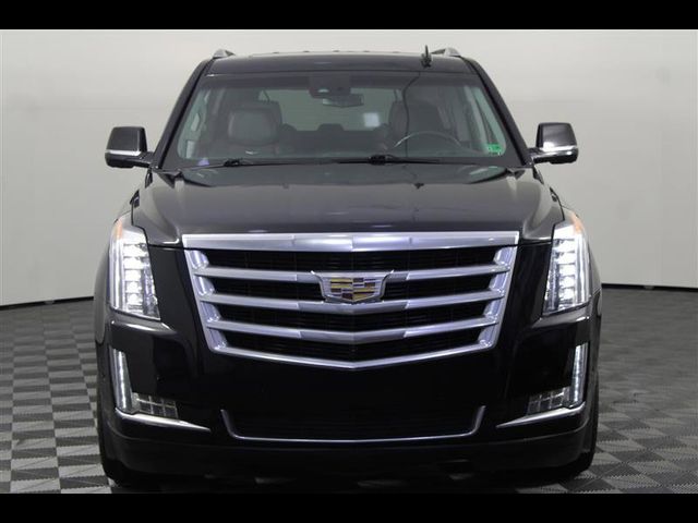 2017 Cadillac Escalade ESV Luxury