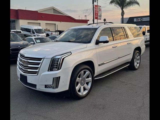 2017 Cadillac Escalade ESV Luxury