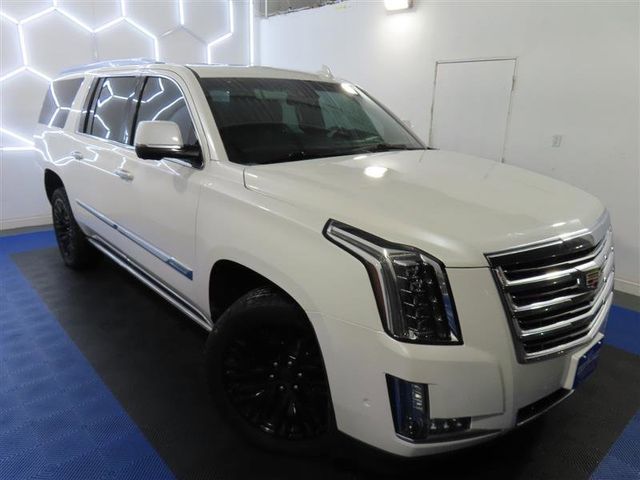 2017 Cadillac Escalade ESV Platinum