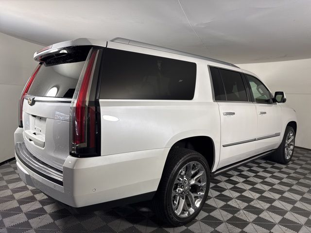 2017 Cadillac Escalade ESV Platinum