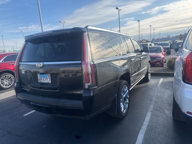 2017 Cadillac Escalade ESV Platinum