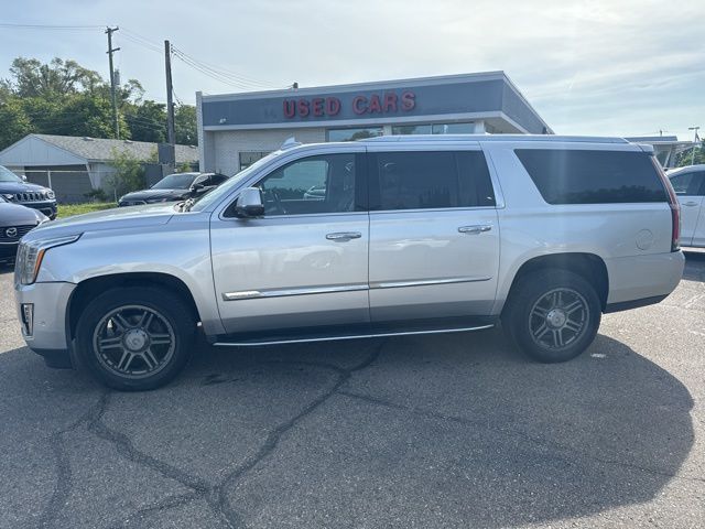 2017 Cadillac Escalade ESV Premium Luxury